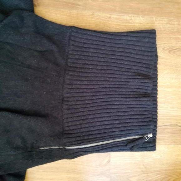 💥Nwot💥ACROBAT Brown Poncho w/ Zippered Collar - Picture 7 of 8